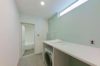 アオイホーム株式会社の施工事例「【サーファーズハウス】カバードポーチのあるお家」の画像7