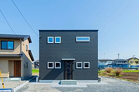 アオイホーム株式会社の施工事例「≪ホテルライクな内装≫総二階建のお家(小山市)」のメイン画像