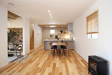 ユニバーサルホーム 長浜店の施工事例「【DODコラボ】キャンパーがこだわった住まい」の画像3