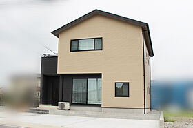 ユニバーサルホーム 南彦根店の施工事例「【2階建て4LDK】無駄なく暮らせる、収納力に優れた快適な住まい。」の画像8