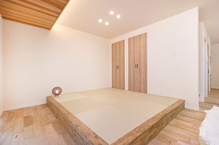 ユニバーサルホーム津店 【ユニバーサルホーム加盟法人上棟ランキング25年連続1位】の公式画像_和室4