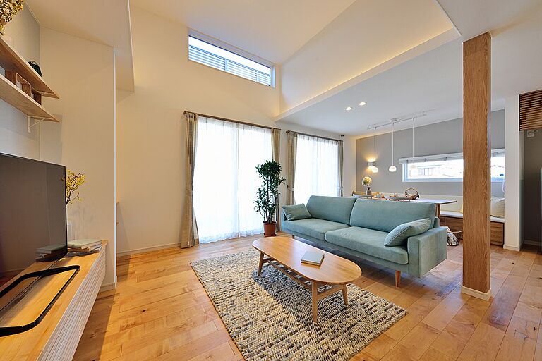 ユニバーサルホーム津店 【ユニバーサルホーム加盟法人上棟ランキング25年連続1位】の公式画像_リビング3