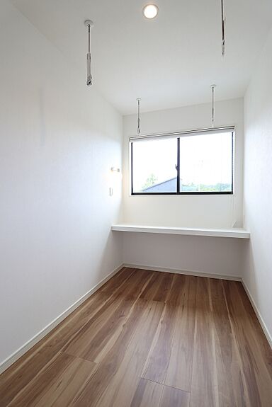 【ビギンズの家】ワークホームズ 近江八幡店の施工事例「【2階建て/4LDK】動線とランドリースペースが家事を助けてくれる住まい」の画像6