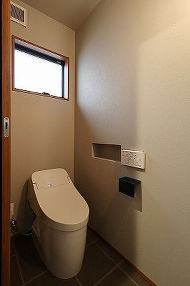 【ビギンズの家】ワークホームズ 近江八幡店の施工事例「【3LDK/平屋】ホテルのような重厚感で家族がゆったり暮らす平屋の住まい」の画像7