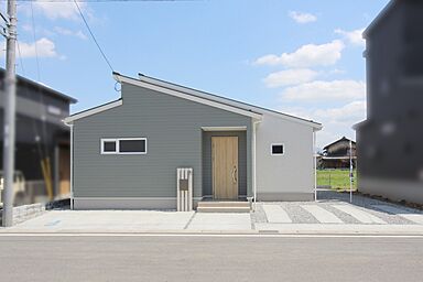 【ビギンズの家】ワークホームズ 近江八幡店の施工事例「インナータイルデッキのある、シンプルおしゃれな平屋の住まい」の画像9