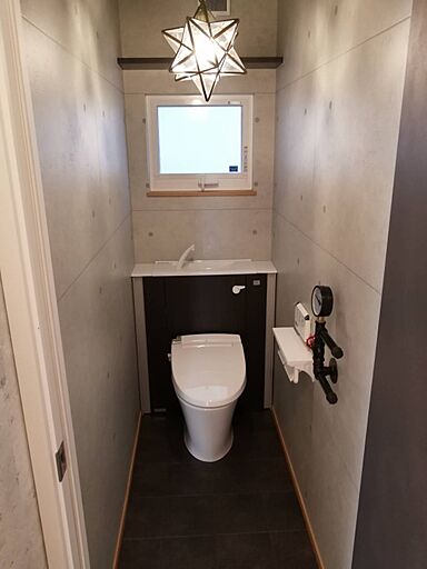 株式会社七福ホームの施工事例「好きなものに囲まれた 憧れのインダストリアルな家」の画像2