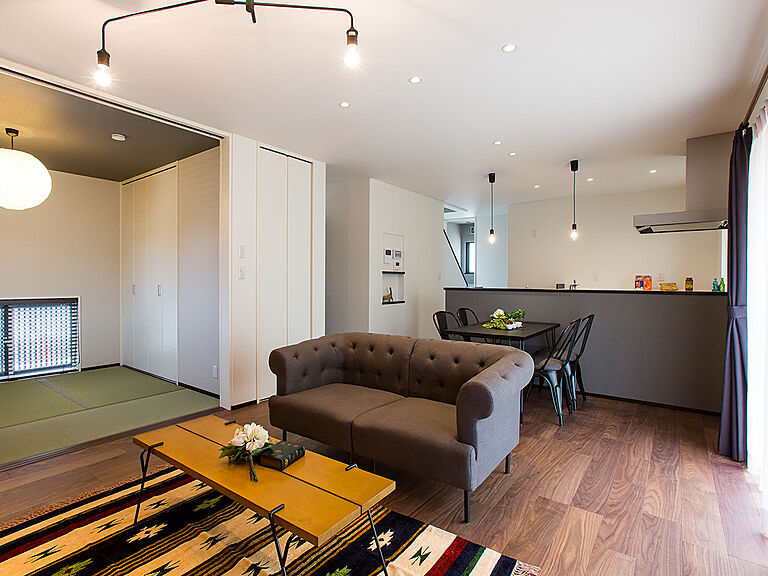 ヘルシーホームの公式画像_リビング2