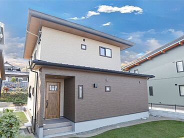 ヘルシーホームの施工事例「下がり天井のキッチンがある家」の画像