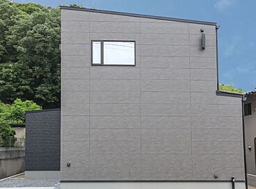 ヘルシーホームの施工事例「生活空間にこだわったグレートーンの家」の画像