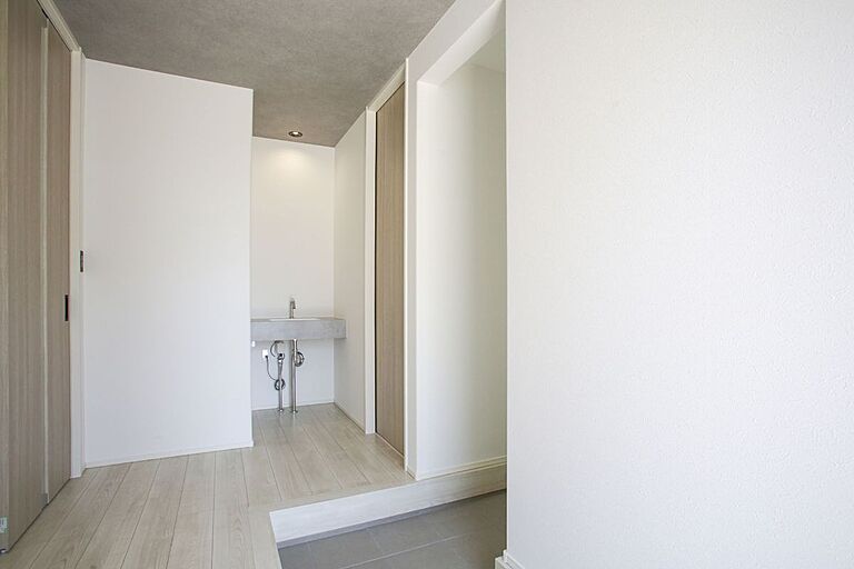 ヘルシーホームの公式画像_玄関2