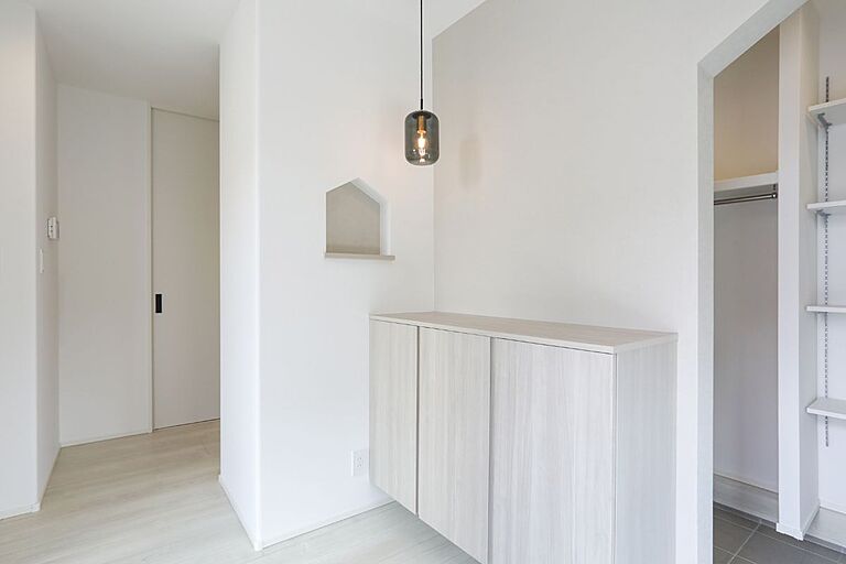 ヘルシーホームの公式画像_玄関2