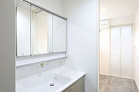 ヘルシーホームの施工事例「シンプルで洗練された、暮らしに寄り添う二階建ての家」の画像4