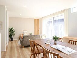 ヘルシーホームの施工事例「木のぬくもりに包まれて、家族が心地よく過ごせる家」の画像