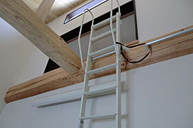 やすら木ほーむ 五藤社寺建設株式会社の施工事例「ガレージ付の収納沢山の家」の画像3