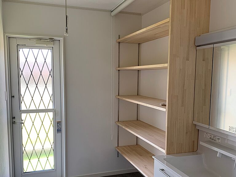 愛ホーム 株式会社高屋組の公式画像_洗面3