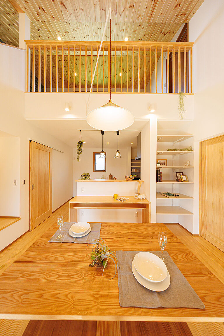 チェックハウス+長野東信(池田建設)【佐久平スタジオ】の公式画像_リビング5