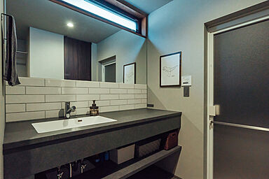 チェックハウス+長野東信(池田建設)【佐久平スタジオ】の施工事例「こだわりが詰まった、かっこいい家」の画像5