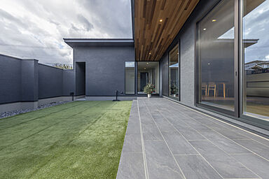 チェックハウス+長野東信(池田建設)【佐久平スタジオ】の施工事例「平屋で叶える贅沢な日常」の画像7