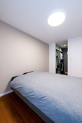 三陽工務店の施工事例「【高気密高断熱/健康住宅/収納】デザイン性と収納力を両立した高性能健康住宅」の画像6