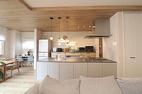 松本住宅展示場「テクノストラクチャー」/TOHO KENKO design studioの施工事例「【長野市/40.82坪】趣味を楽しむジャパンディスタイルの家」のメイン画像