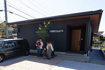 東邦建工株式会社の施工事例「【塩尻市/27.80坪・3LDK+S】20坪台で叶う、大空間の家」の画像