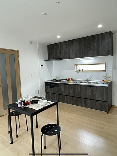 有限会社アンザイ工務所の施工事例「海まで10分平家の家」の画像3