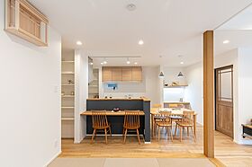 株式会社 芹工務店の施工事例「ピットリビングがもたらす楽しい暮らし」の画像2