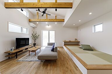 株式会社 芹工務店の施工事例「快適さと安心感を満たす住まい」の画像2