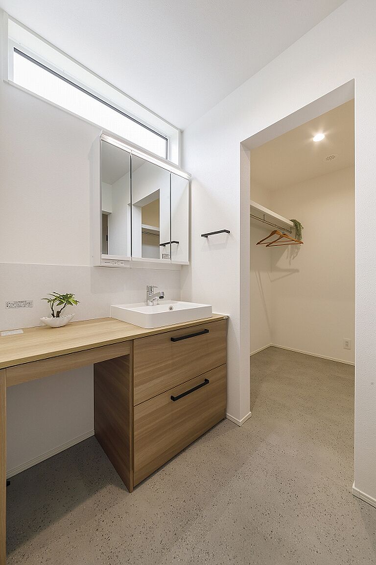 株式会社 芹工務店の公式画像_洗面7