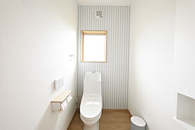 遠鉄ホーム 浜松住宅プラザの施工事例「浜松市 E様邸 「実家を平屋に建て替え。開放感のある勾配天井の邸宅」」の画像6