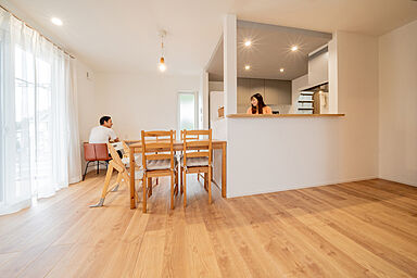 遠鉄ホーム 浜松住宅プラザの施工事例「掛川市 T様邸 家族みんなが主役になれる家」の画像8