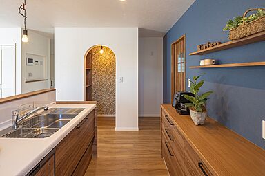 ハヤカワホームの施工事例「【39坪×2階建】大容量収納&吹抜け」の画像3