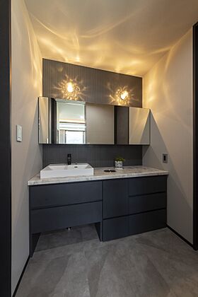 ハヤカワホームの施工事例「【34坪×平屋】ラグジュアリーホテルライクな平屋」の画像8