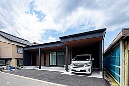 株式会社八'家の施工事例「【17坪×平屋】ガレージハウス&バリアフリー」の画像