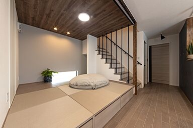 ハヤカワホームの施工事例「【32坪×2階建】間接照明が映えるスタイリッシュなお家」の画像4