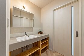 ハヤカワホームの施工事例「【51坪×2階建】ガレージハウス&遊び心溢れるスキップフロア」の画像6