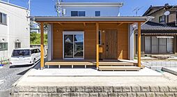 タマホーム株式会社 屋島店の施工事例「【34坪×2階建】リビング&テラスでのんびり♪ 心地よさを楽しむ家」の画像