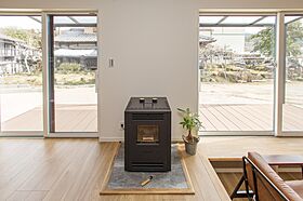 ハヤカワホームの施工事例「【42坪×2階建】ぬくもりと開放感に包まれるスキップフロアリビングのあるお家」の画像6