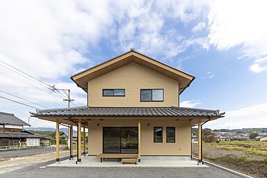 ハヤカワホームの施工事例「【35坪×2階建】深い軒がつくる、心地よい和モダンの家」の画像