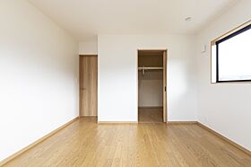 ハヤカワホームの施工事例「【35坪×2階建】深い軒がつくる、心地よい和モダンの家」の画像7