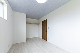 ハヤカワホームの施工事例「【38坪×2階建】家族の気配を感じる、やさしい段差のある家」の画像9