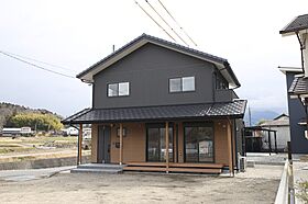 ハヤカワホームの施工事例「【29坪×2階建】収納たっぷり!家族想いのスマートハウス」のメイン画像