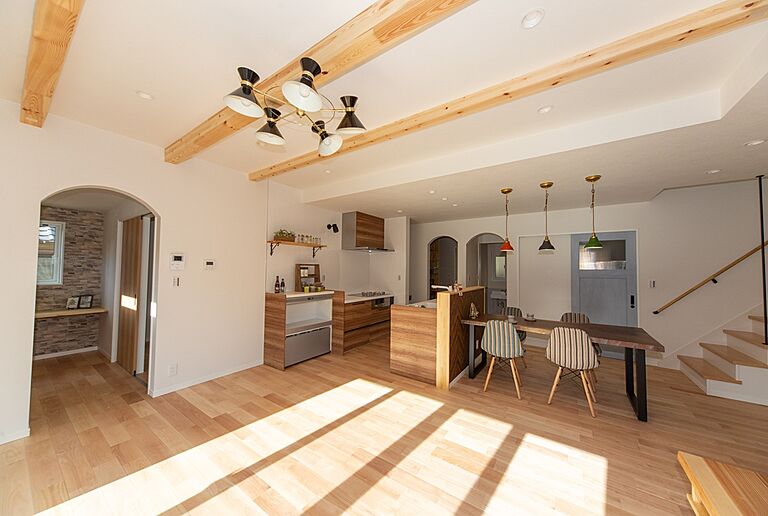 ハヤカワホームの公式画像_リビング4