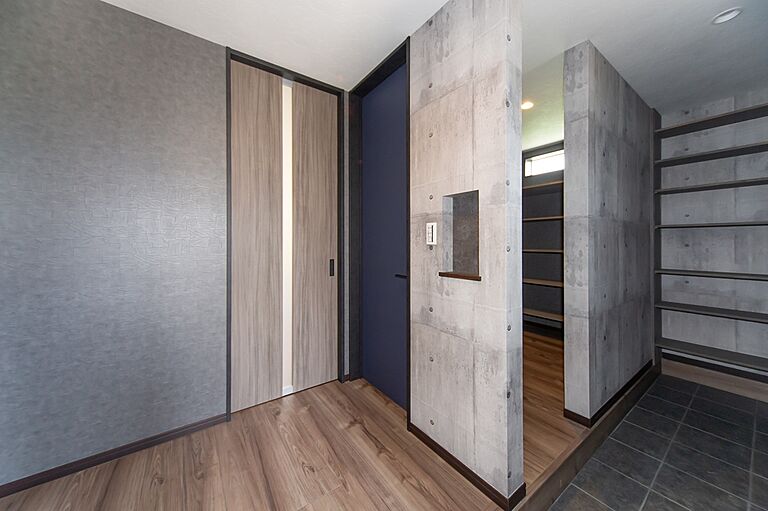 ハヤカワホームの公式画像_玄関2