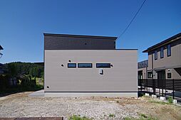 ハヤカワホームの施工事例「【28坪×2階建】子育て家族にちょうどいい!動線と間取りにこだわったお家」の画像