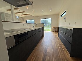 ハヤカワホームの施工事例「【28坪×2階建】子育て家族にちょうどいい!動線と間取りにこだわったお家」の画像4