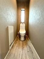 シンプルモダンスタイルのトイレ 株式会社エヌハウスの事例画像