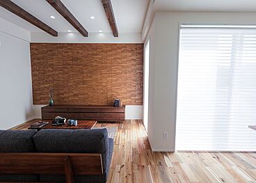 タカノホームの施工事例「空間の表情を楽しむ家」の画像