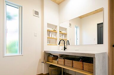 WITHDOM建築設計 大阪スタジオの施工事例「【33坪×平屋】プライベートな中庭のある平屋」の画像4