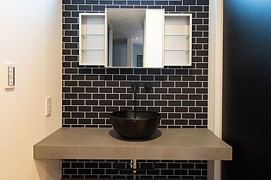 WITHDOM建築設計 大阪スタジオの施工事例「【27坪×平屋】〇〇が凄い!こだわりが詰まったメンズライクな平屋」の画像3